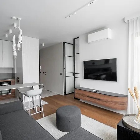 Postepu Mokotow ワルシャワ